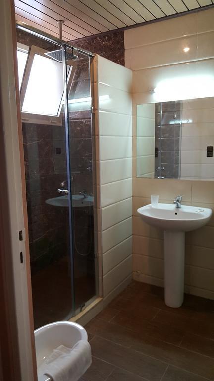 Hotel Astrid Casa Blanca